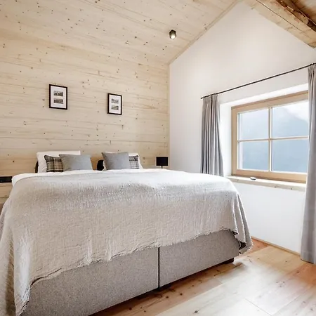 בקתה Leni Mountain